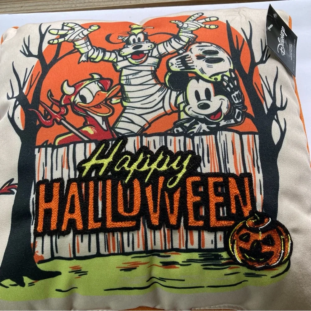 Celebrate Together™ Disney Happy Halloween NEW Throw Pillow 16 x 16 inches